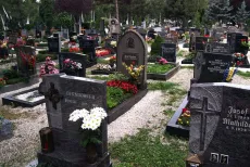 Friedhof (Foto: Kirchenweb Bilder)